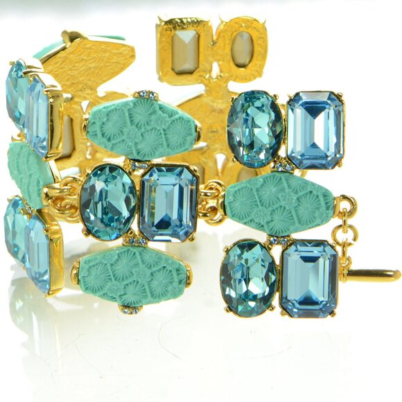 Vintage Oscar De La Renta Carved Resin Bracelet